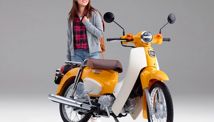 Super Cub - Xe số nhỏ gọn cho nữ