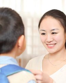 Đồ dùng học tập cần chuẩn bị cho con