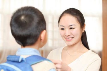 Đồ dùng học tập cần chuẩn bị cho con