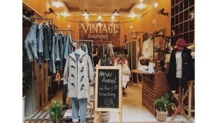 Kinh doanh thời trang cổ