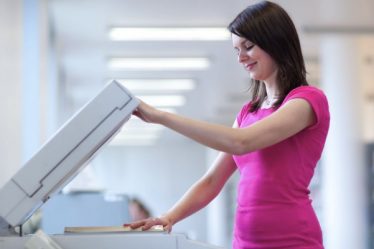 Phụ nữ mang thai sử dụng máy photocopy có an toàn không?
