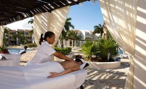 Dịch vụ spa Massage thư giãn trong kinh doanh khách sạn