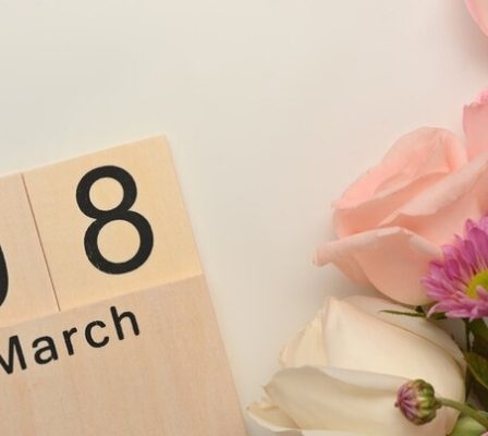 8/3 tặng gì cho mẹ