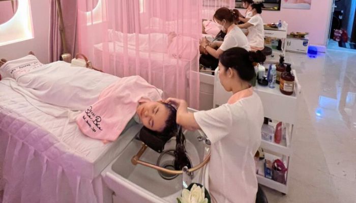 Đến spa để gội đầu dưỡng sinh