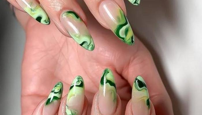 mẫu nail vân đá cẩm thạch màu xanh ngọc bích