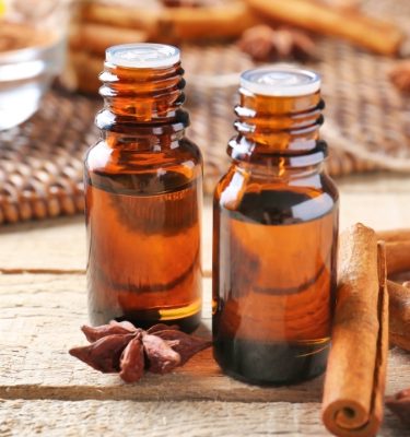 Tinh dầu quế có tác dụng gì? Cách làm tinh dầu quế đơn giản