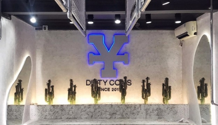 thương hiệu Dirty Coins