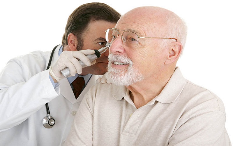các biện pháp phòng ngừa lãng tai ở người cao tuổi