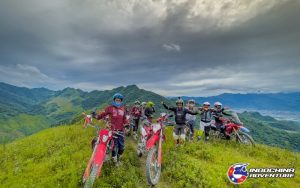 Công ty tổ chức tour phượt bằng xe máy IAdventureTours