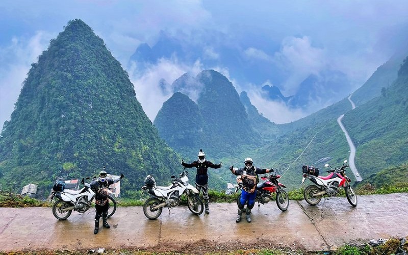 QT Motorbikes and Tours