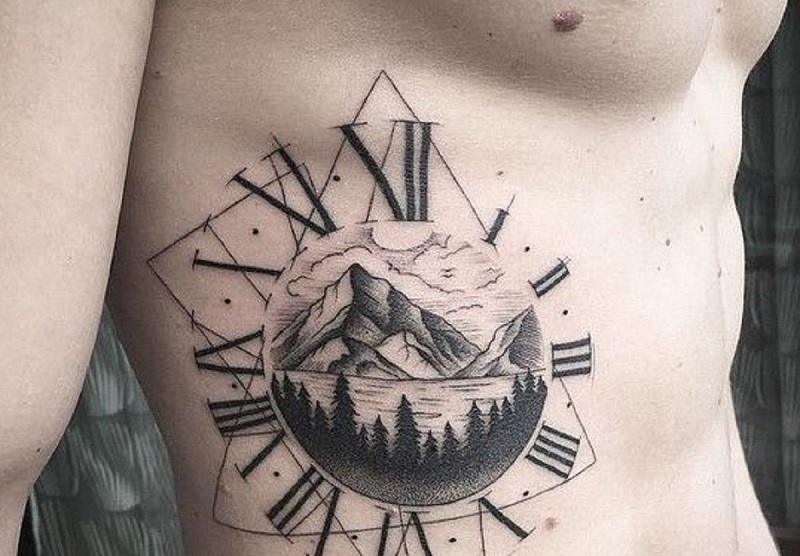 Tattoo ở sườn 