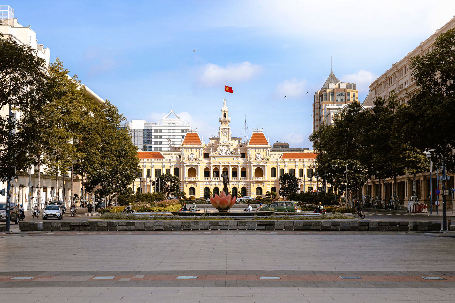 1. Nhóm hệ thống trung tâm Anh ngữ có nhiều chi nhánh toàn quốc (ILA, VUS, Wall Street English, British Council)